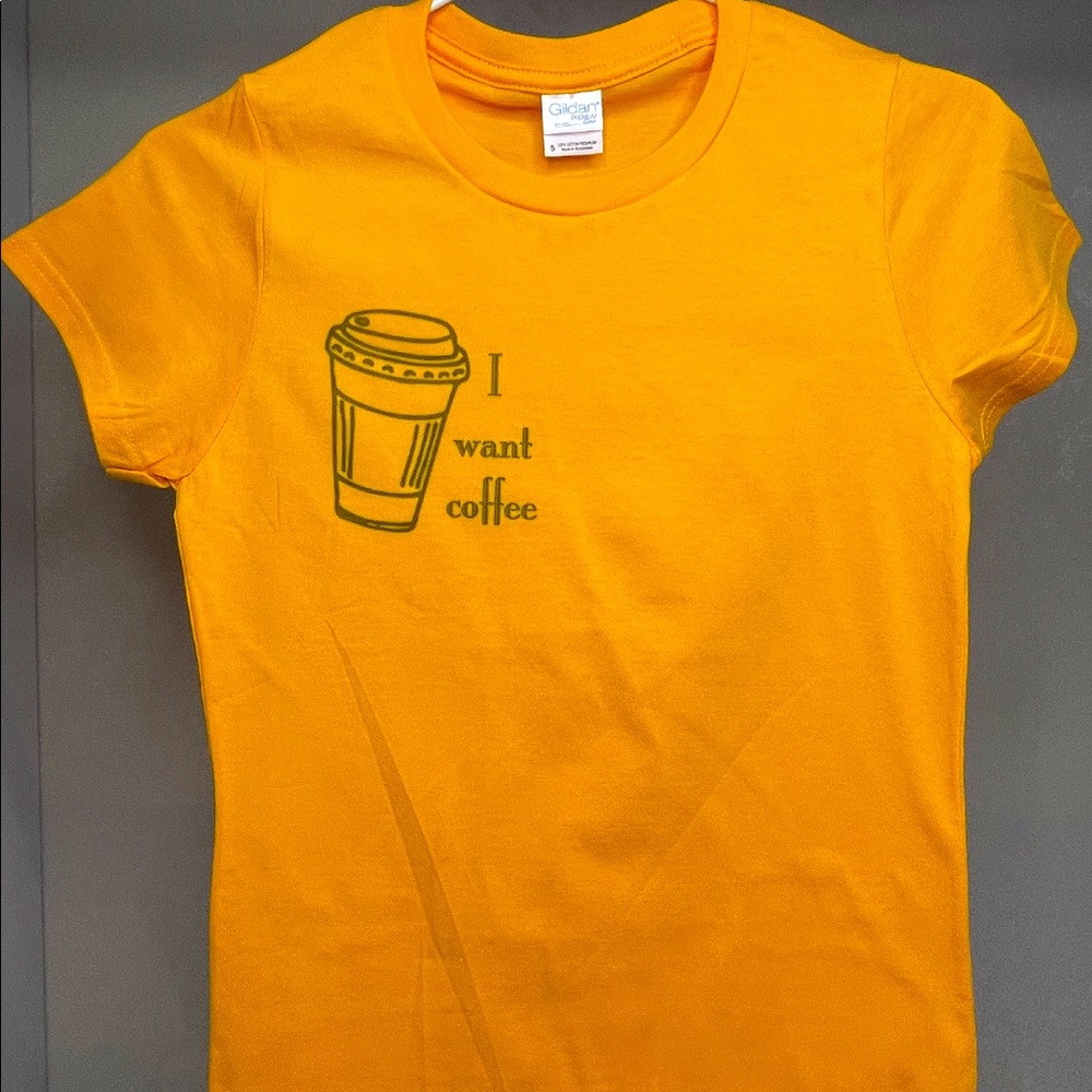 📍Sale📍t-shirt “I want Coffee”